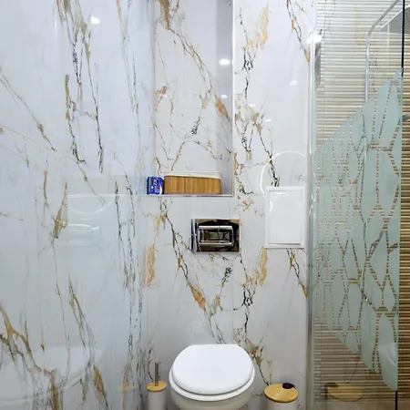 дени хоум Apartment